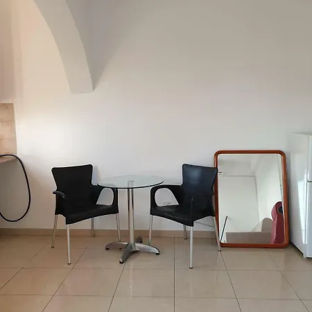 Central Square Luxury 1 Apartment